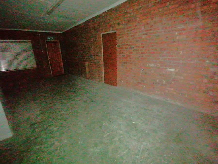 To Let commercial Property for Rent in Oranjesig Free State